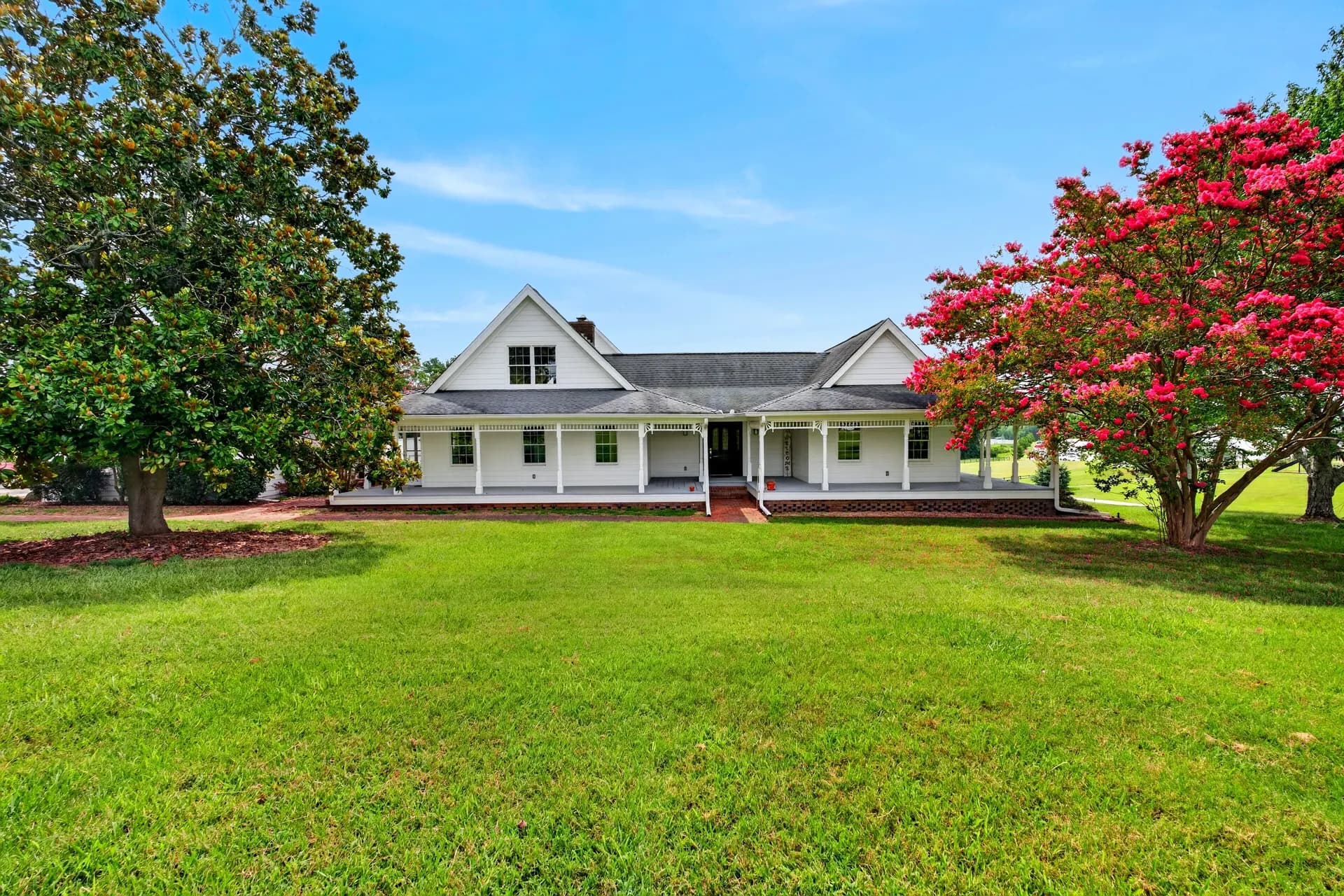The Veranda Mansion